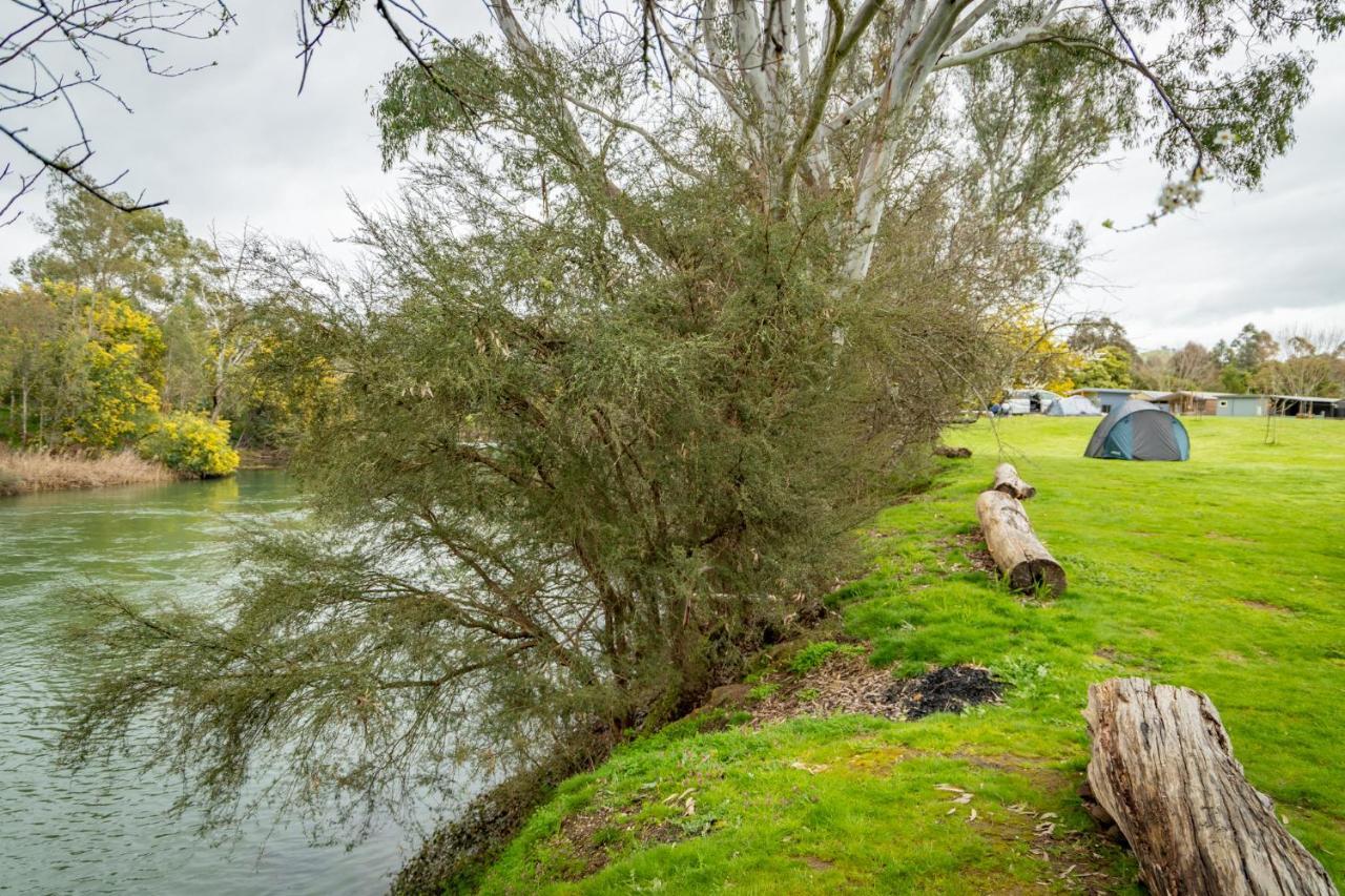 Big4 Breeze Holiday Parks - Eildon Exterior photo